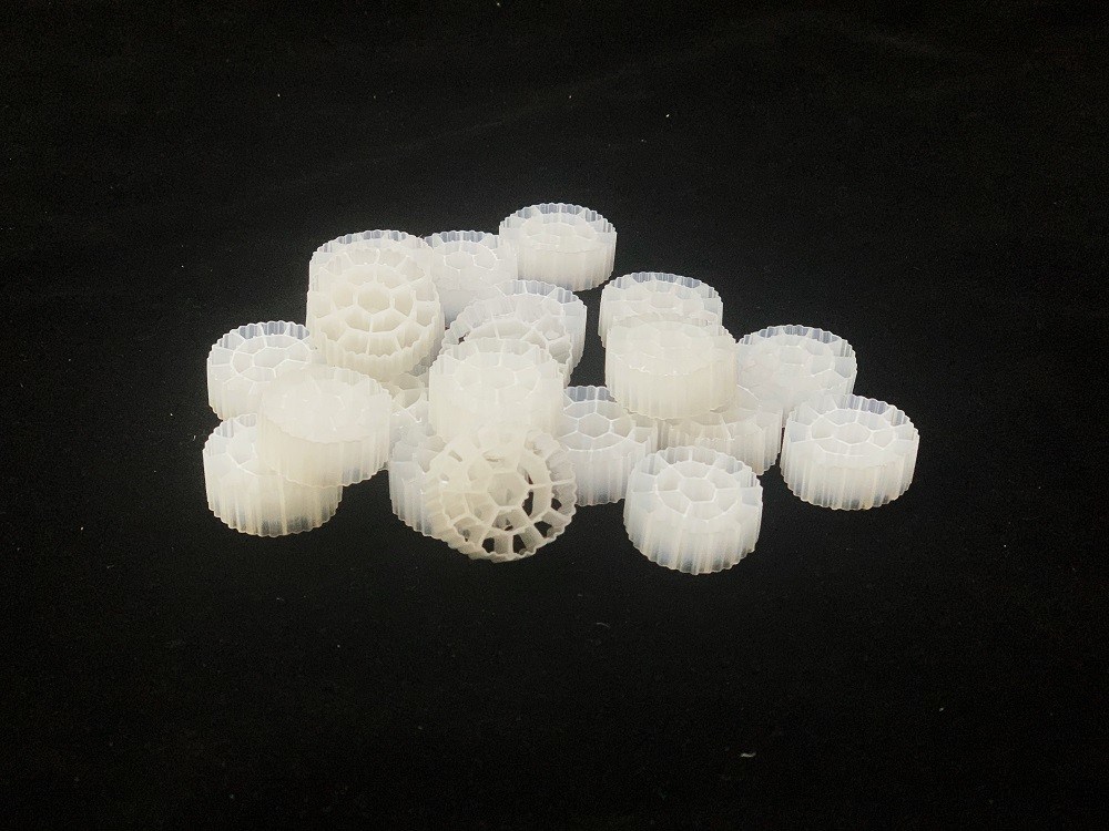 Y3 25X10mm Moving Bed Bio Filter Media Waste Water Treatment