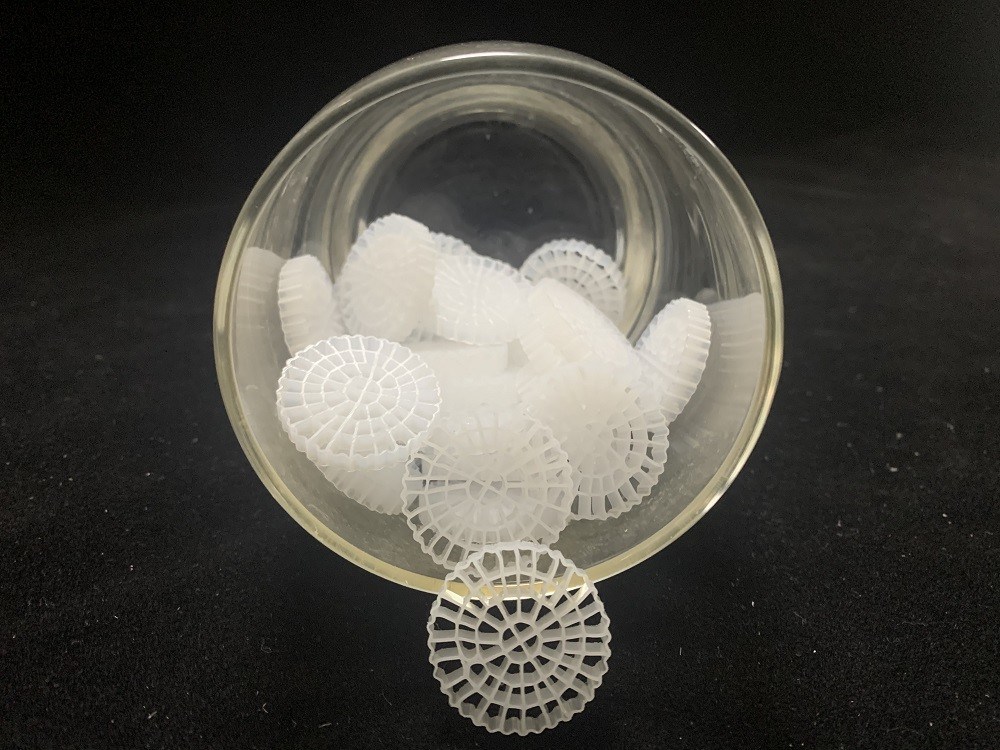 HDPE White Biofilm Reactors For Wastewater Treatment 25X4mm