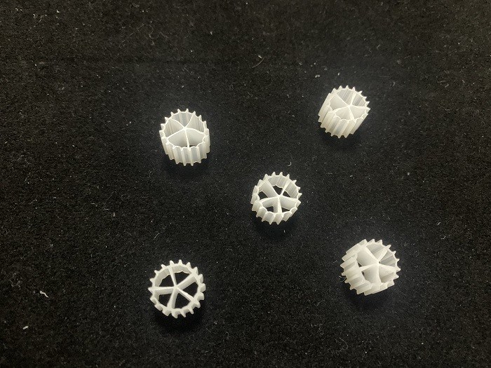 Y2 MBBR HIPS 10mmX7mm Aquaculture Bio Filter 5 Rooms